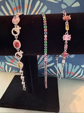 3 Multicolor Bracelets in White Gold